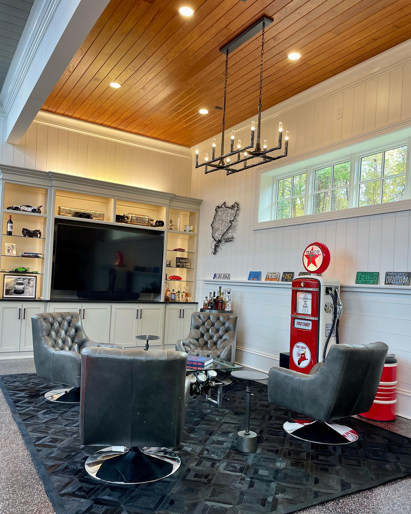 Modern Garage Hangout with Statement Lighting