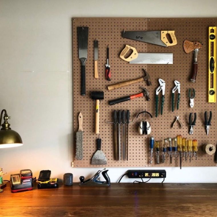 Storage Above and Below the Workbench