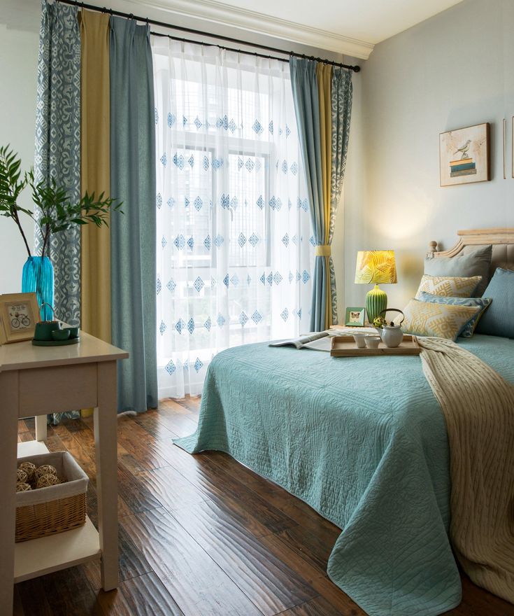 Gray Bedroom Curtains Framing a Minimalist Design