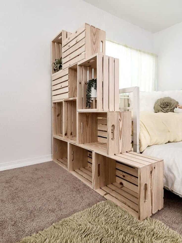 Minimalist Compact Accessory Shelves