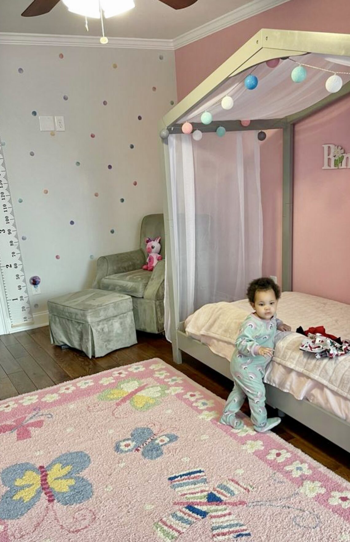 Playful Kids’ Bedroom with Creative Storage